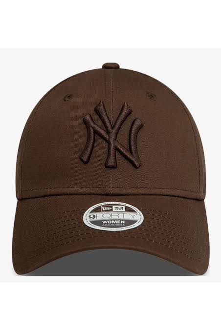 Women's MLB New York Yankees League Essential 9FORTY Cap N: 00274