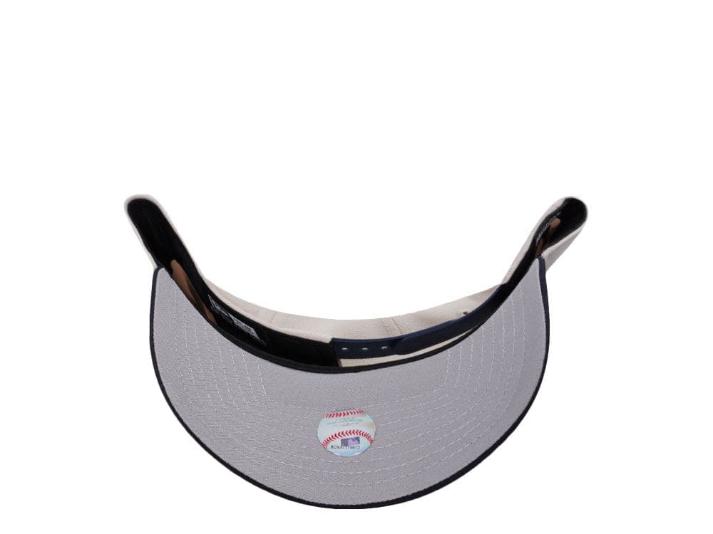 NEW ERA NEW YORK YANKEES WORLD SERIES 2000 FADE STONE TWO TONE EDITION 9FORTY A FRAME SNAPBACK HAT N: 00681