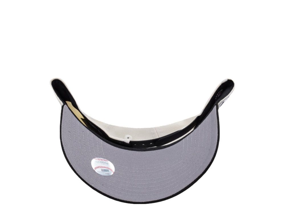 NEW ERA LOS ANGELES DODGERS KOREA CHROME TWO TONE EDITION 9FORTY A FRAME SNAPBACK CASQUETTE
New Era N: 00683