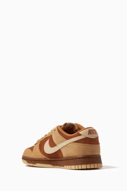NIKE
Dunk Low Sneakers