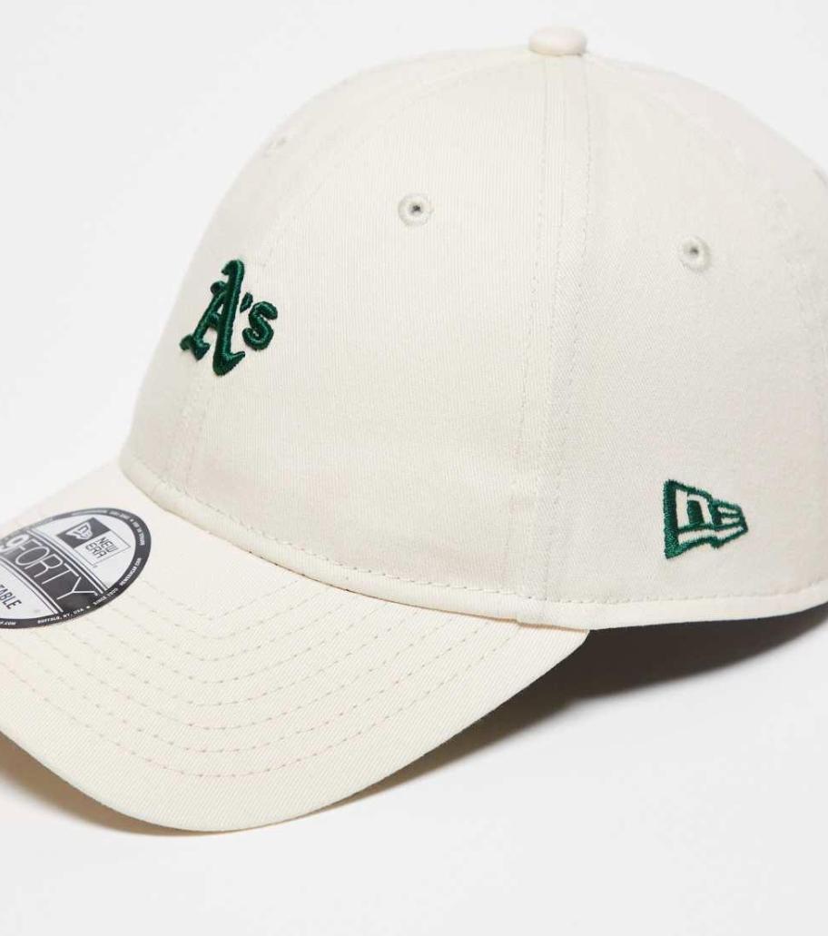 Casquette exclusive Athletics Traditions de New Era en blanc cassé N: 00628