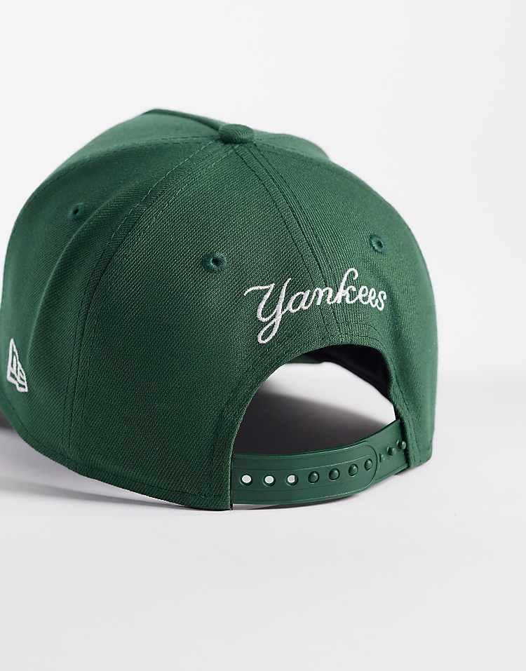 New Era NY Yankees E-frame outline script logo cap in dark green N30