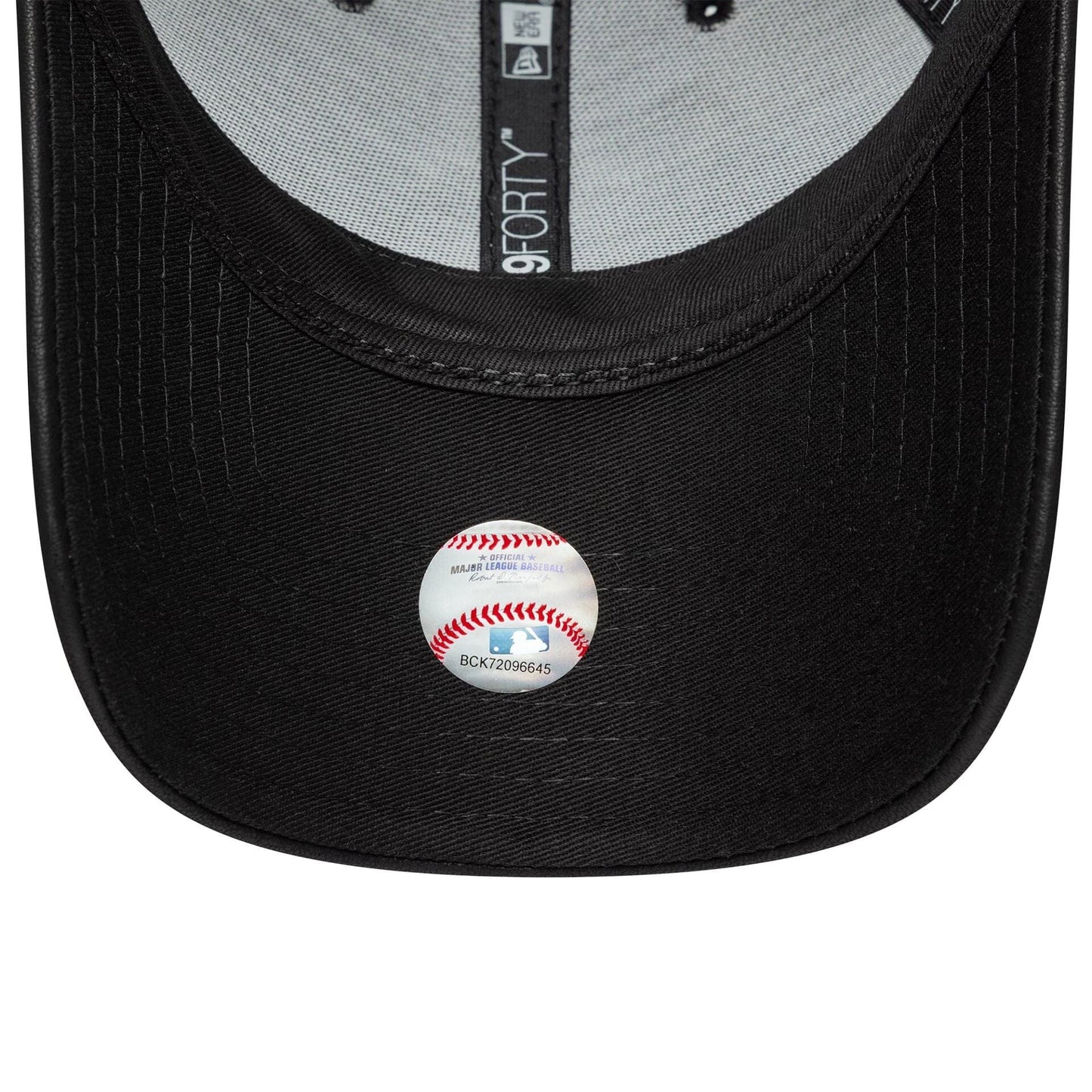 New York Yankees Womens MLB PU Black 9FORTY Cap N: 00785