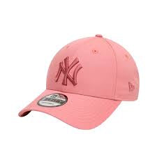 New Era 9Forty Strapback Cap Essential New York Yankees Pink N: 00237 \ 198359045534