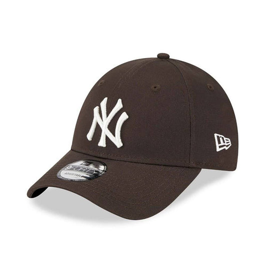 New York Yankees MLB League Essential Brown