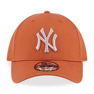 LEAGUE ESSENTIAL NEW YORK YANKEES RED WOOD 9FORTY CAP