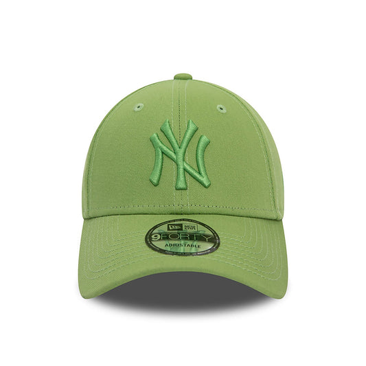 New York Yankees League Essential Green 9FORTY Adjustable Cap