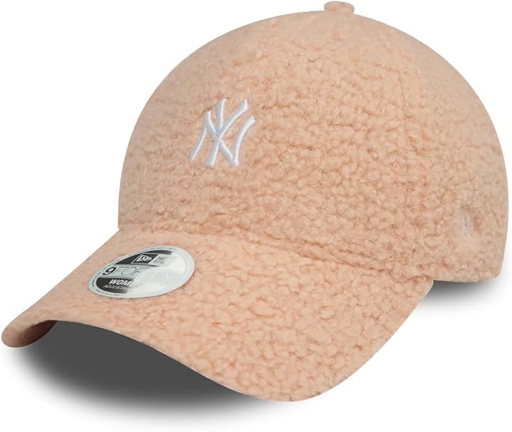 New Era 9Forty Borg NY Yankees Womens Sherpa Cap N: 00362