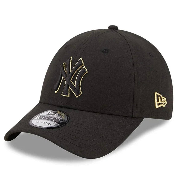 Yankees Gold Logo 9Forty Black Cap