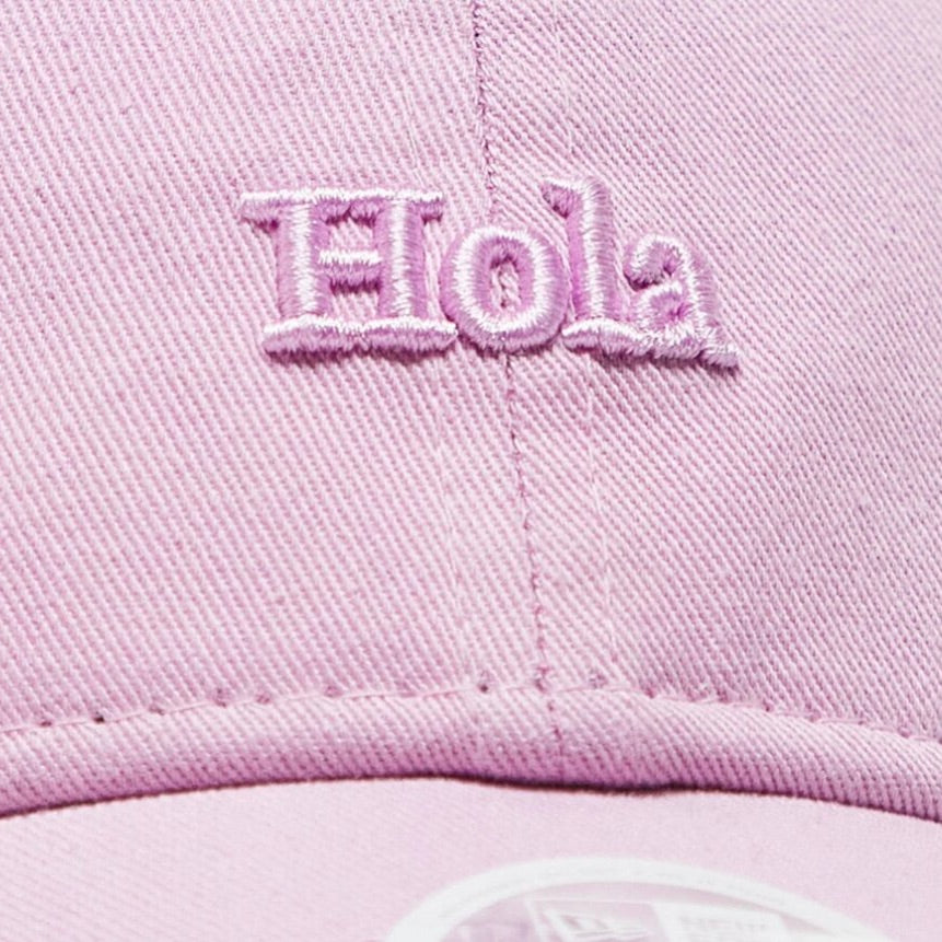 New Era 9twenty hola motif cap in washed pink