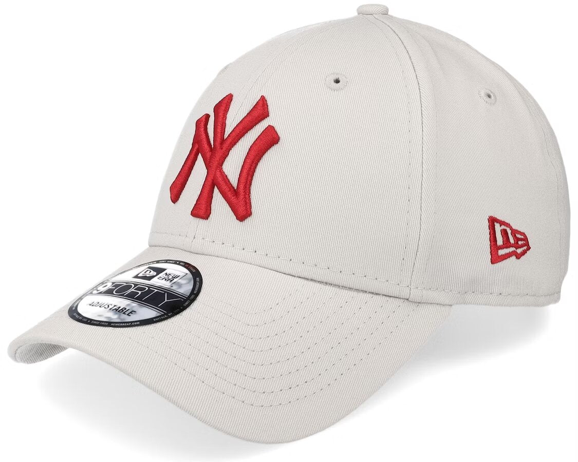 NEW YORK YANKEES LEAGUE ESSENTIAL 9FORTY STONE/RED ADJUSTABLE - NEW ERA