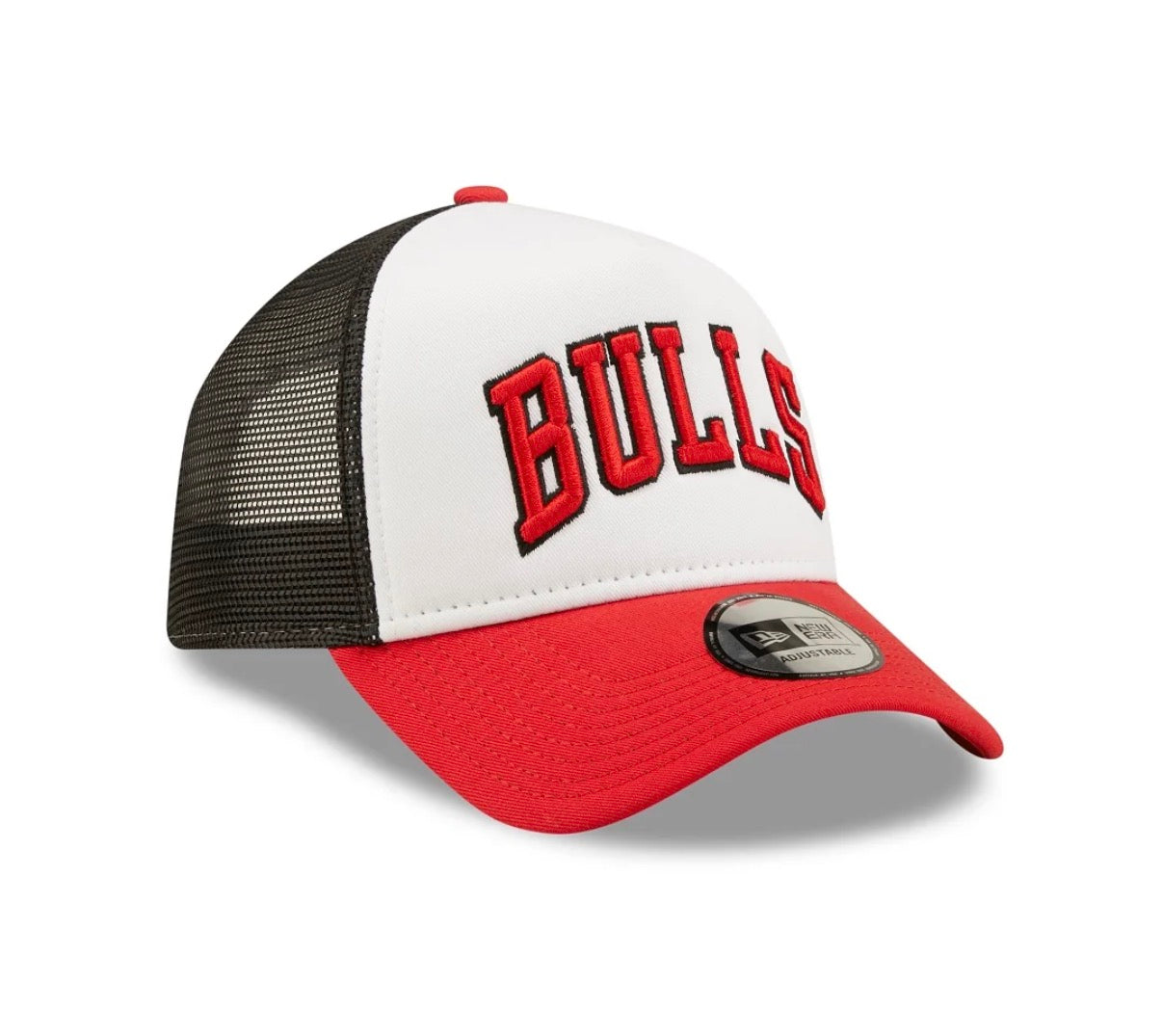 New Era
Chicago Bulls Team Arch White/Black/Red Trucker