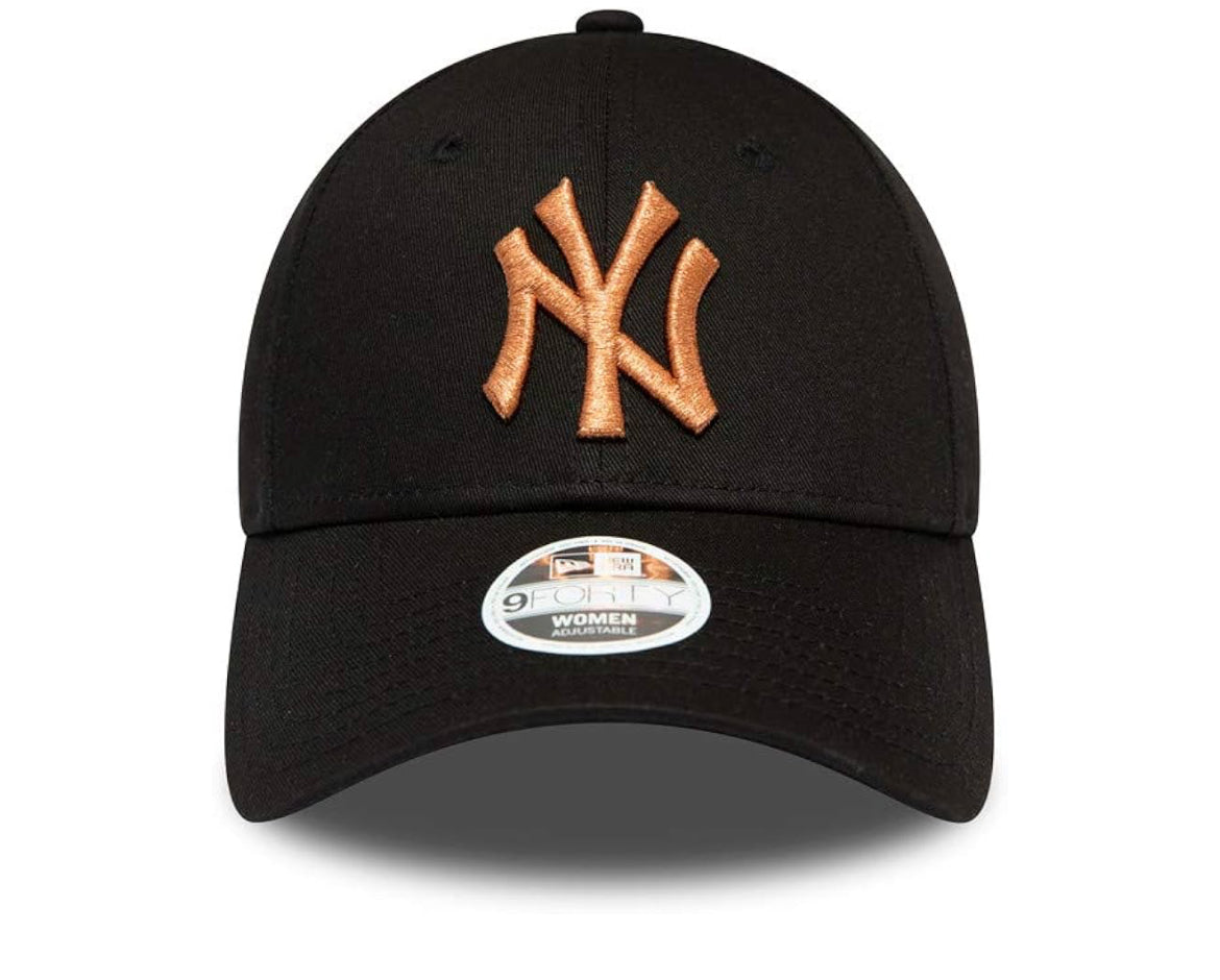 New Era New York Yankees New Era 9forty Adjustable Women Cap Metallic Logo