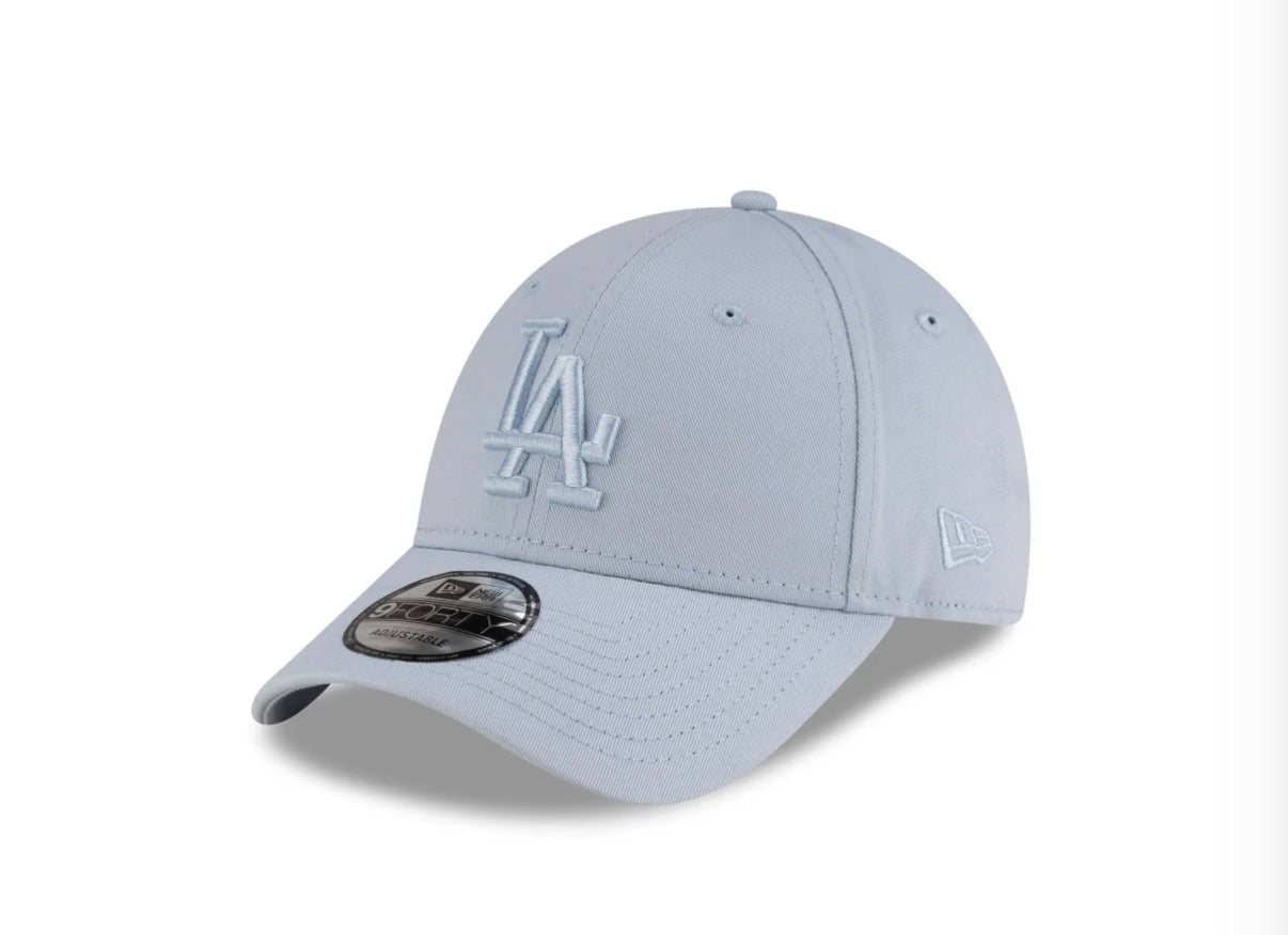 Los Angeles Dodgers
League Essential Pastel Blue 9FORTY Adjustable