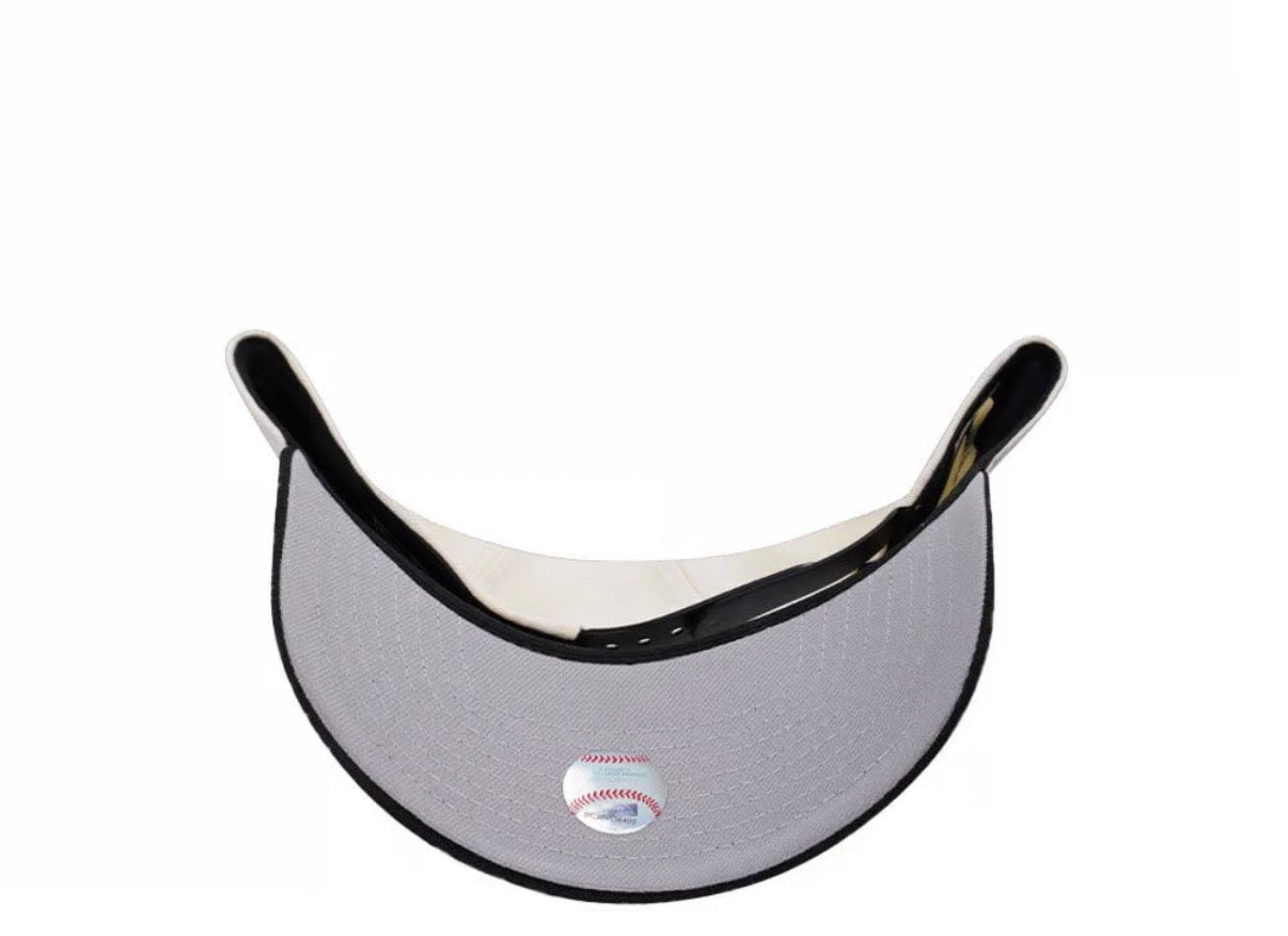 NEW ERA CHICAGO WHITE SOX 95 YEARS CHROME TWO TONE 9FORTY A FRAME SNAPBACK HAT
 New Era