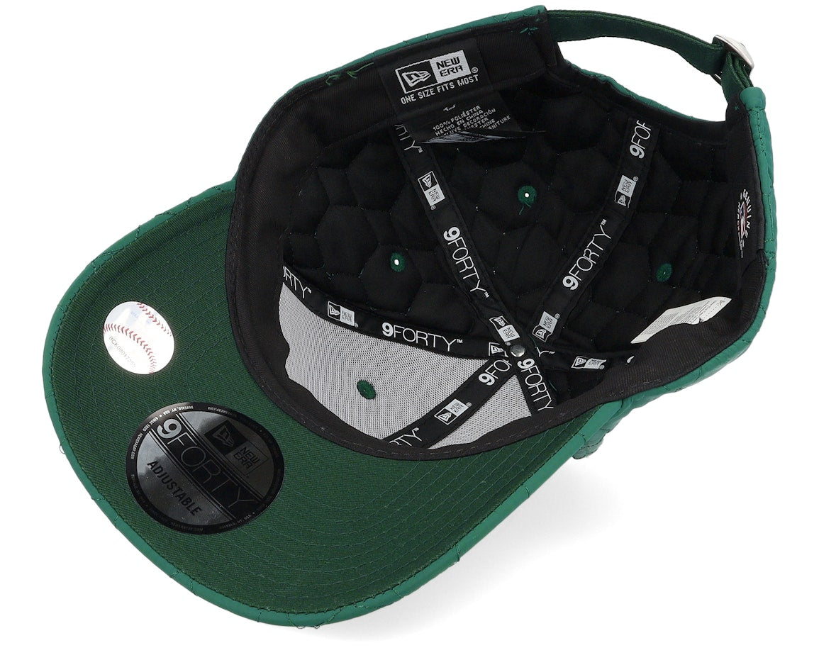 New Era
New York Yankees Quilted 9FORTY Adjustable