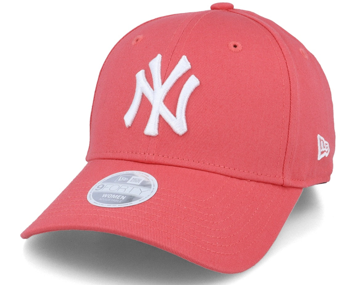 New York Yankees Womens League Essential 9FORTY Pink/White Adjustable
