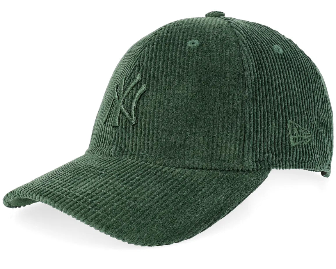 New Era
New York Yankees Corduroy 9FORTY M-Crown Adjustable