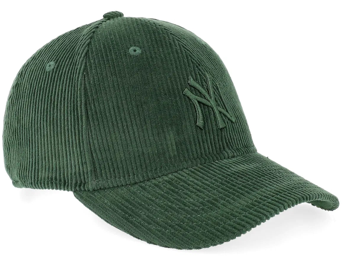 New Era
New York Yankees Corduroy 9FORTY M-Crown Adjustable