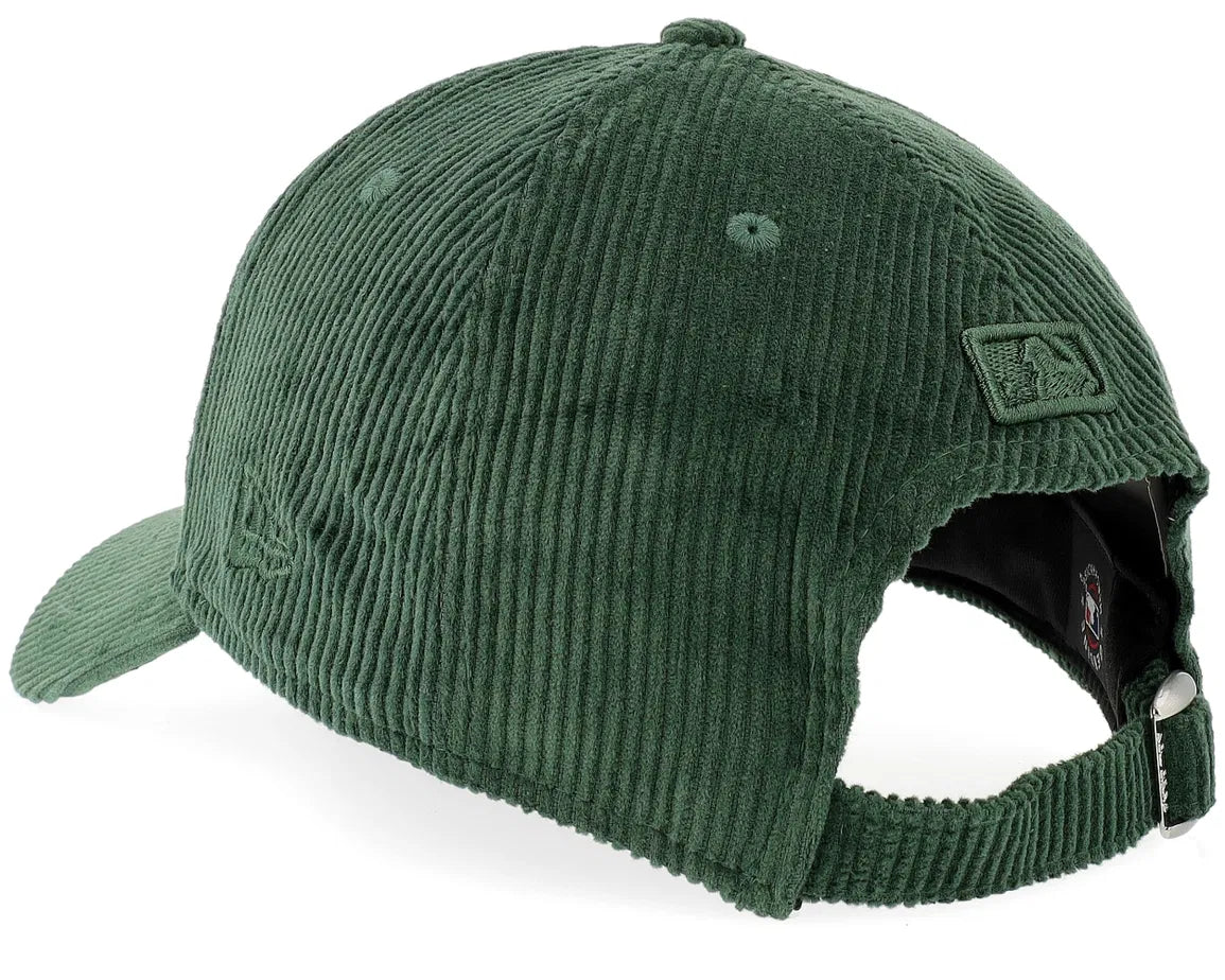 New Era
New York Yankees Corduroy 9FORTY M-Crown Adjustable