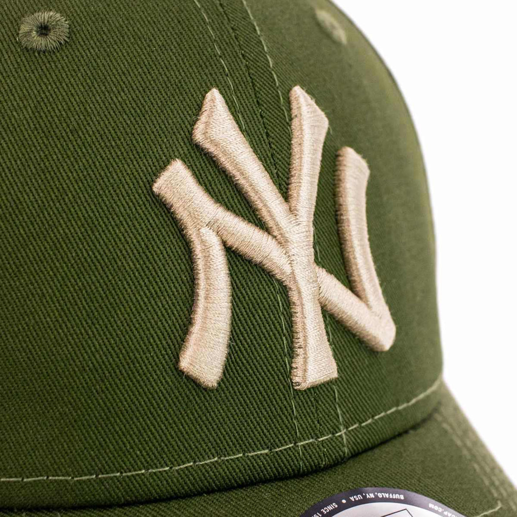 New Era New York Yankees MLB League Essential 940 Cap