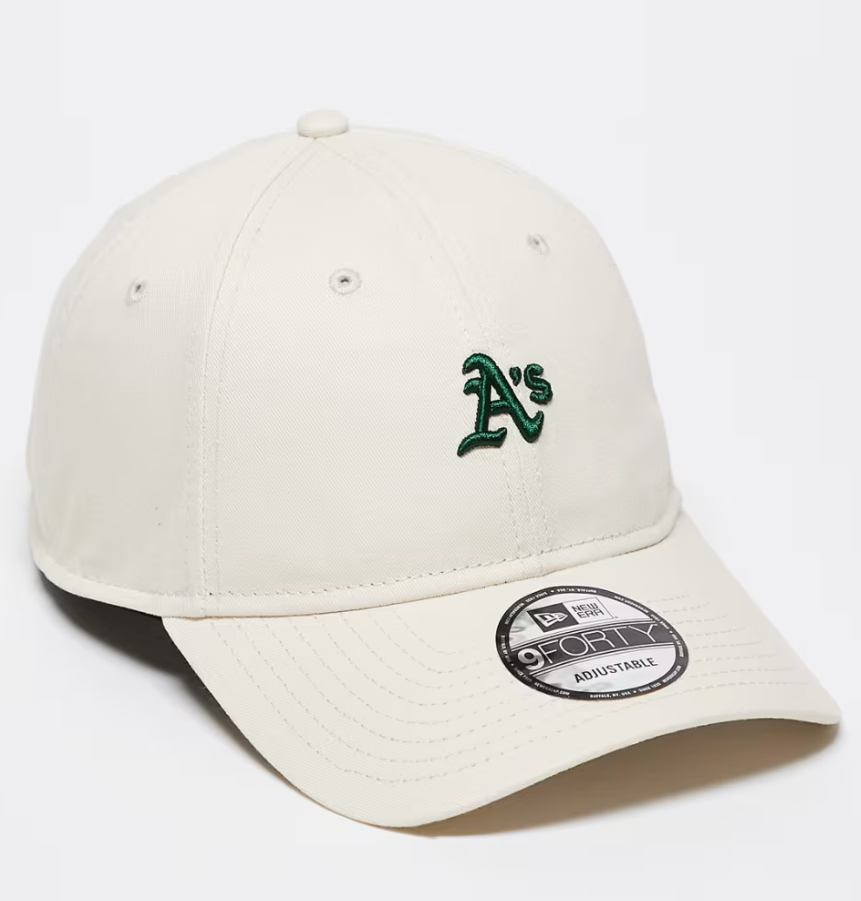 Casquette exclusive Athletics Traditions de New Era en blanc cassé N: 00628