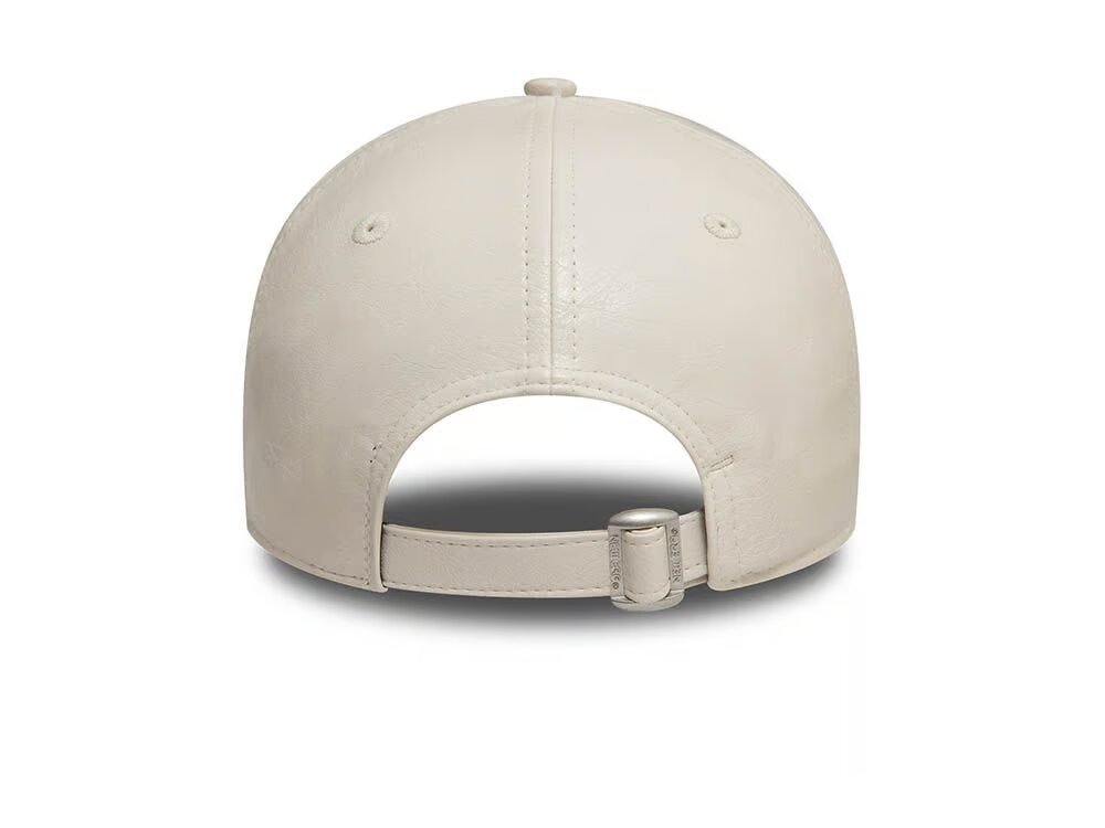 New Era New York Yankees Leather Stone 9Forty Strapback Cap