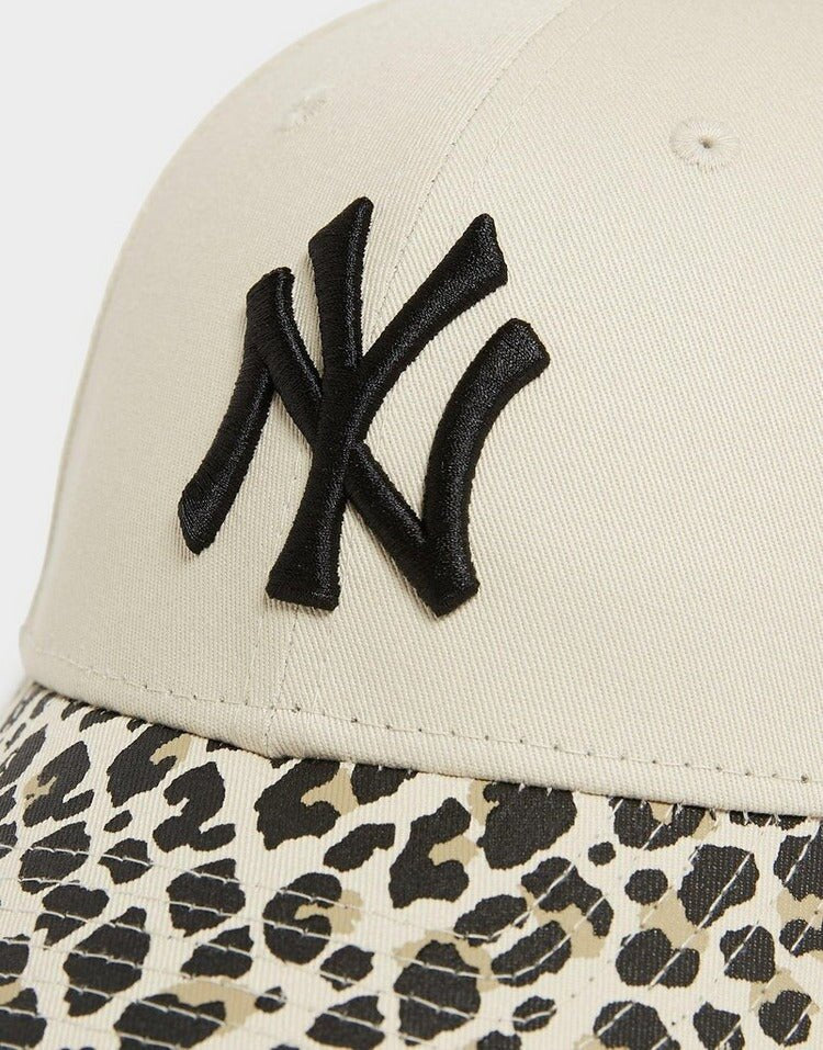 MLB 9FORTY New York Yankees Leopard Visor N: 00770